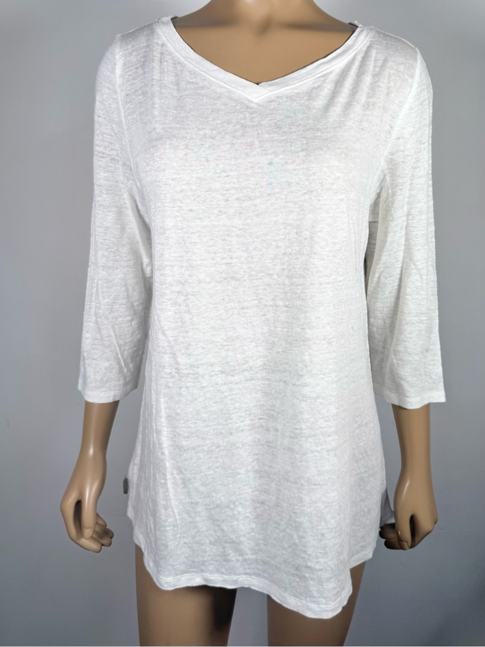 Eileen Fisher Women’s Size Large White V-Neck 3/4 Sleeve 100% Organic Linen Top